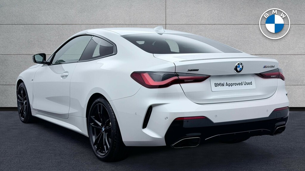 BMW 4 Series Gran Coupe M440d Xdrive Coupe White #2