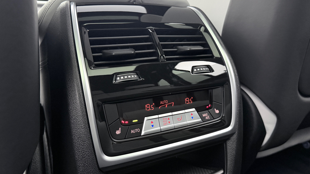 BMW X5 M M Sport Black #31