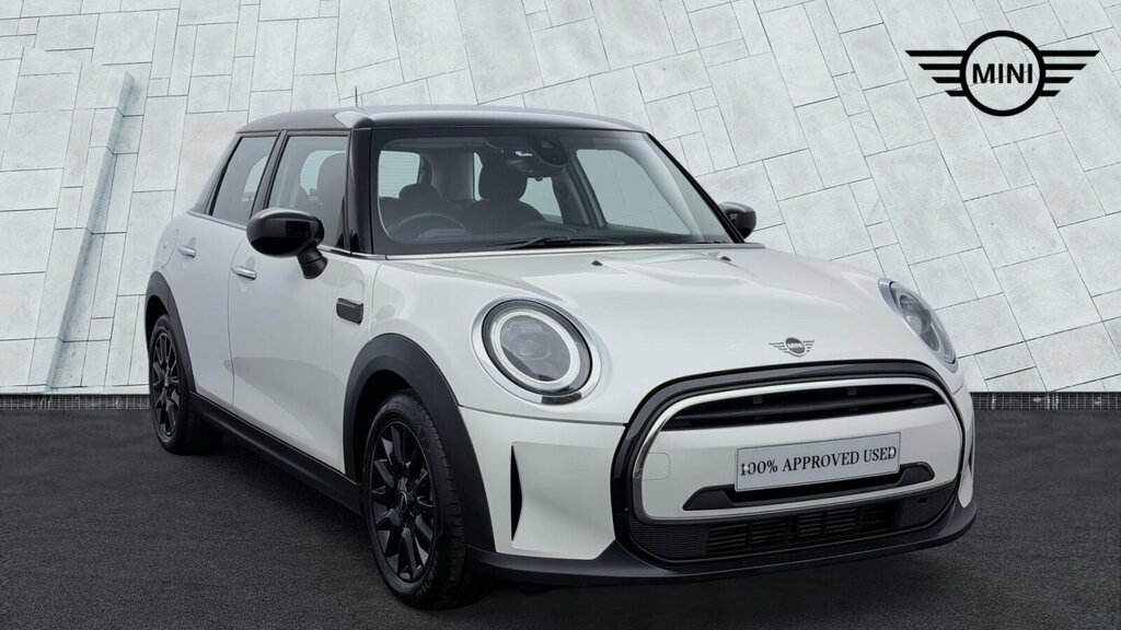 Mini Hatch 5-Door Hatch Cooper Classic White