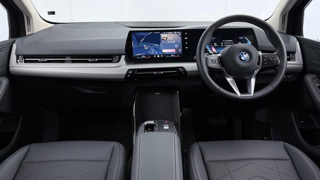 BMW 2 Series Active Tourer 225E Sport Active Tourer YH75GCY Black #4