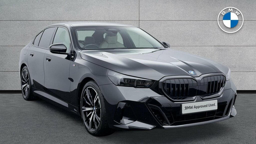 BMW 5 Series 530E M Sport Pro Saloon Black