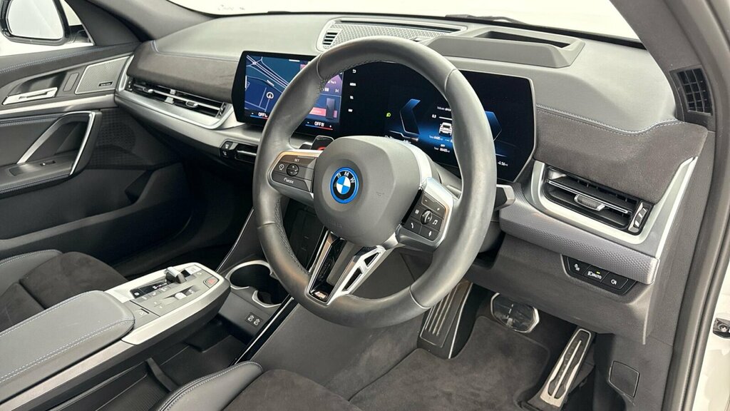 BMW iX2 Suv Black #6
