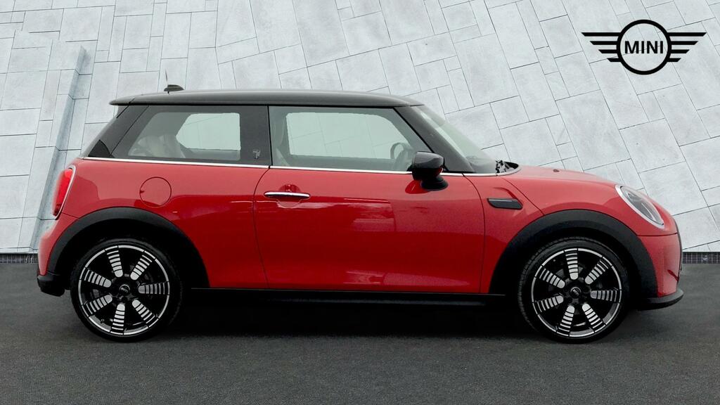 Mini Hatch 3-Door Hatch Cooper Exclusive FSZ9951 Red #3