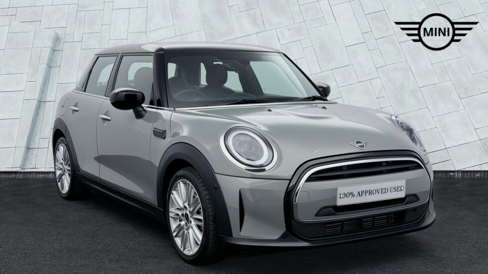 Mini Hatch 5-Door Hatch Cooper Exclusive Grey