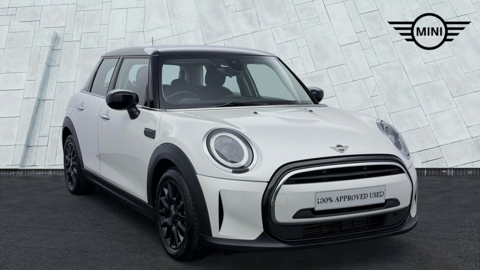 Mini Hatch 5-Door Hatch Cooper Classic White
