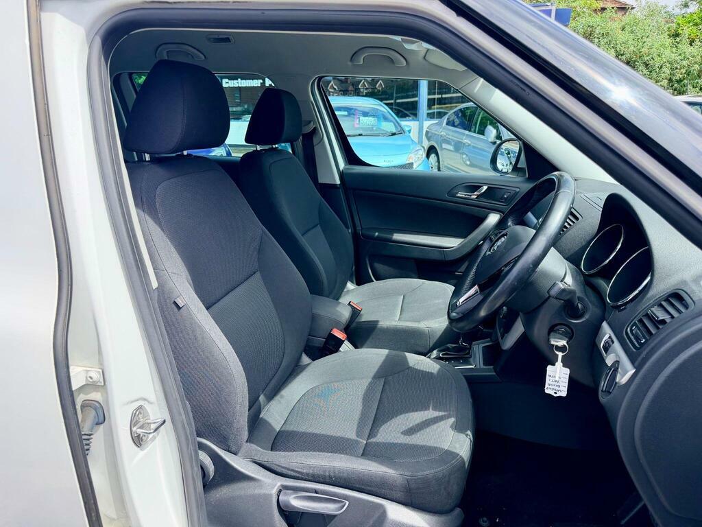 Skoda Yeti 1.2 Tsi Se Outdoor Dsg Euro 5 White #5