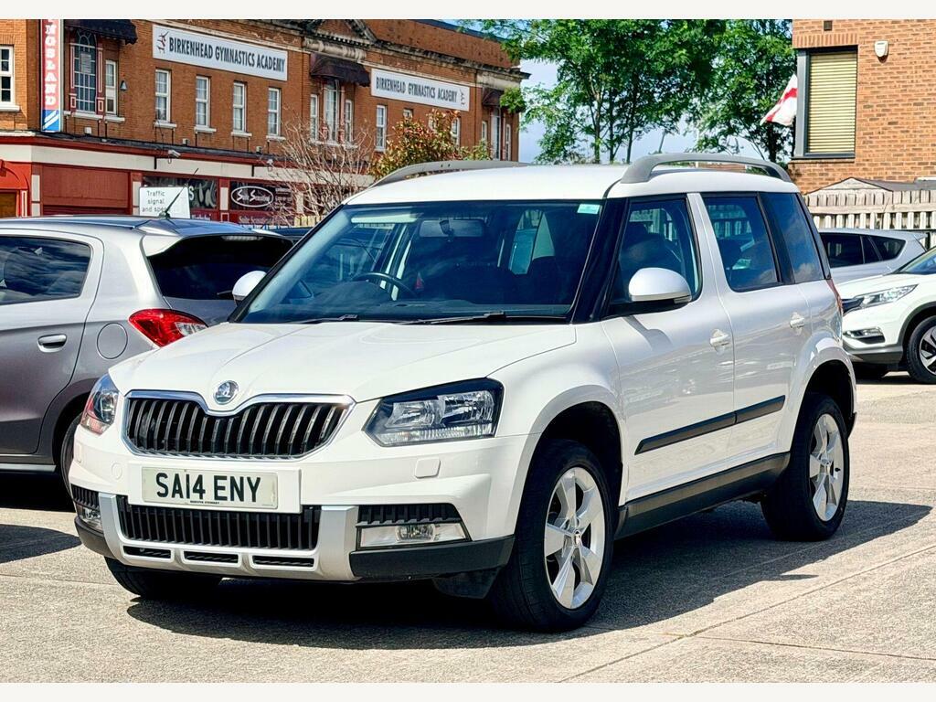 Skoda Yeti 1.2 Tsi Se Outdoor Dsg Euro 5 White #4