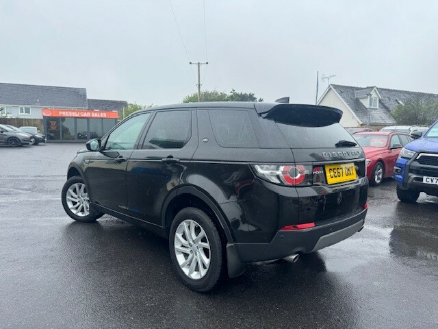 Land Rover Discovery Sport 2.0Td4 180 Se 7 Seats Black #2