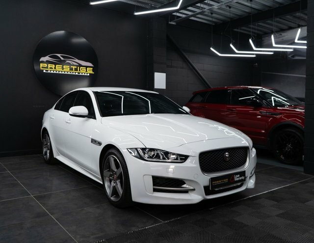 Jaguar XE 2.0D R-sport Saloon Euro 6 Ss White