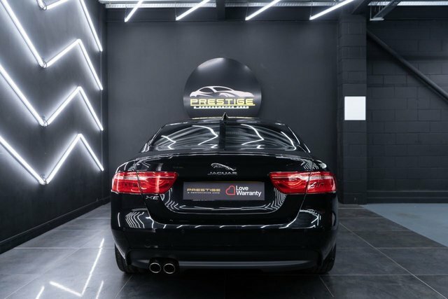 Jaguar XE 2.0 P250 R-dynamic Black Black #20