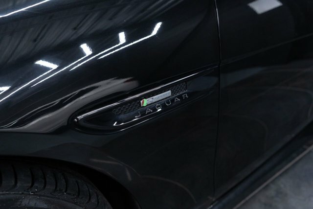 Jaguar XE 2.0 P250 R-dynamic Black Black #38
