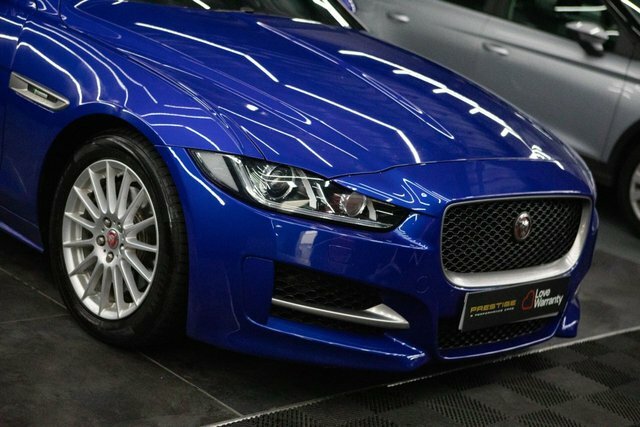 Jaguar XE 2.0 250 Se Grey #11