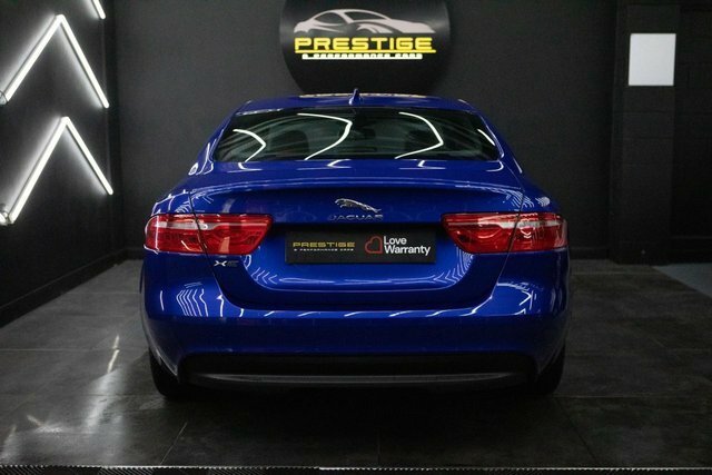 Jaguar XE 2.0 250 Se Grey #39