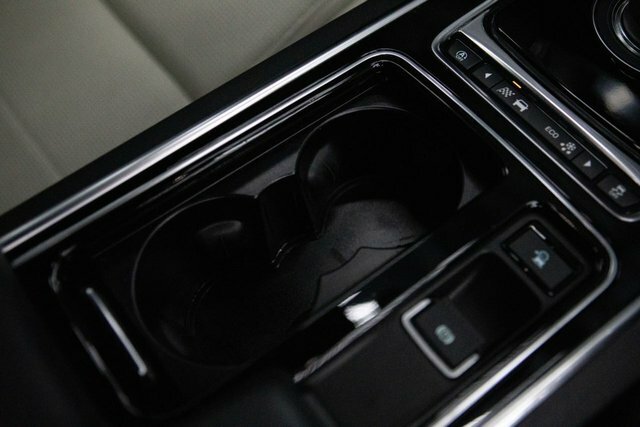 Jaguar XE 2.0 250 Se Grey #36
