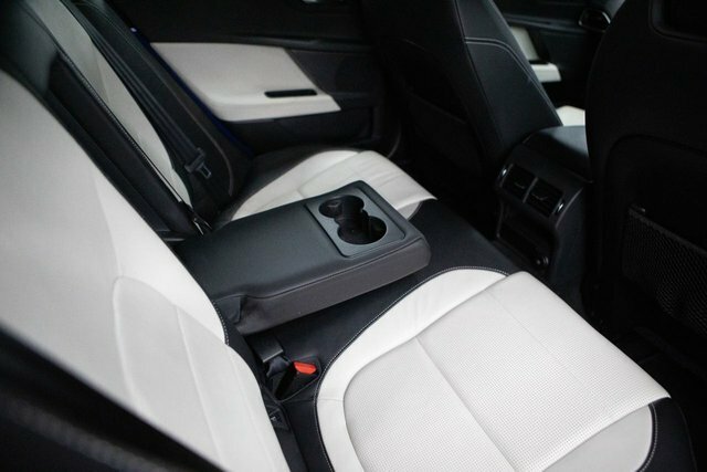 Jaguar XE 2.0 250 Se Grey #63