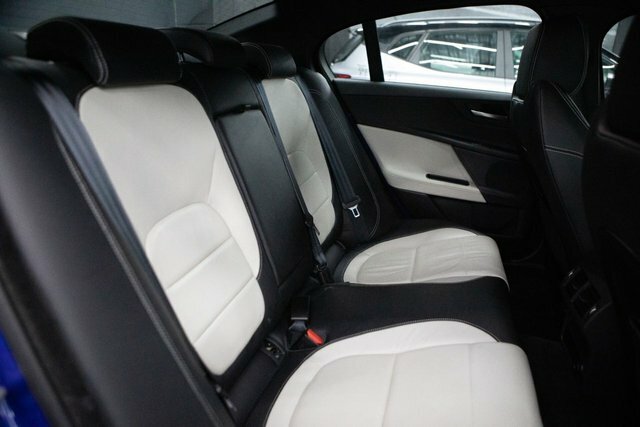 Jaguar XE 2.0 250 Se Grey #62