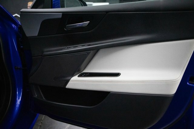 Jaguar XE 2.0 250 Se Grey #21
