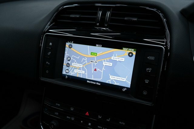 Jaguar XE D R-sport  #48