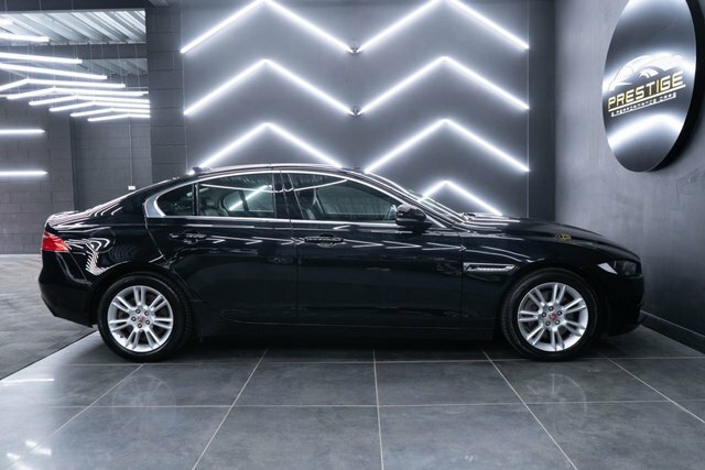 Jaguar XE D R-sport  #79