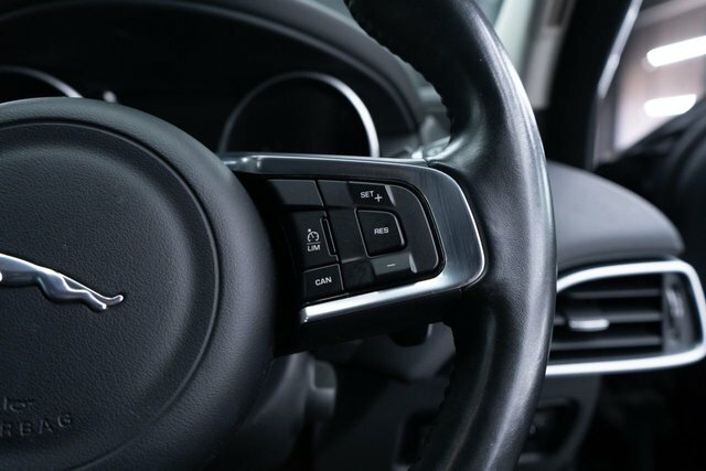 Jaguar XE D R-sport  #25