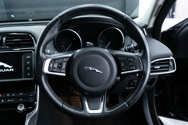 Jaguar XE D R-sport  #22