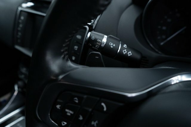 Jaguar XE D R-sport  #28