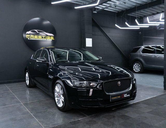 Jaguar XE 2.0D R-sport Saloon Euro 6 Ss Black