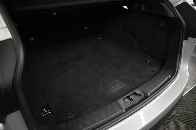 Jaguar F-Pace  Black #54