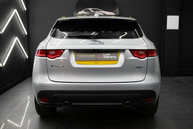 Jaguar F-Pace  Black #46