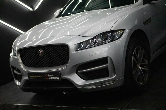 Jaguar F-Pace  Black #16