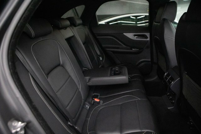 Jaguar F-Pace  Black #8