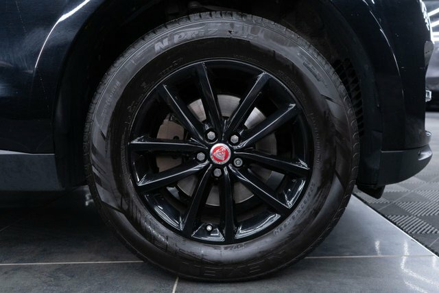 Jaguar F-Pace 3.0D V6 S Black #22