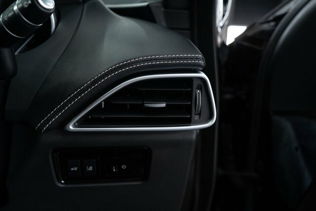 Jaguar F-Pace 3.0D V6 S Black #44