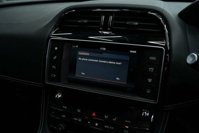 Jaguar F-Pace 3.0D V6 S Black #60