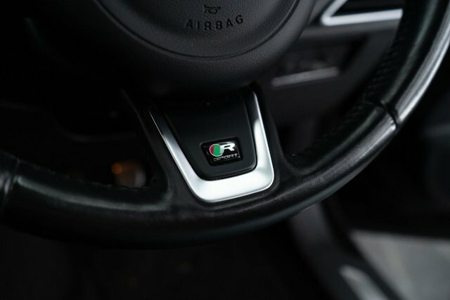 Jaguar F-Pace 3.0D V6 S Black #39
