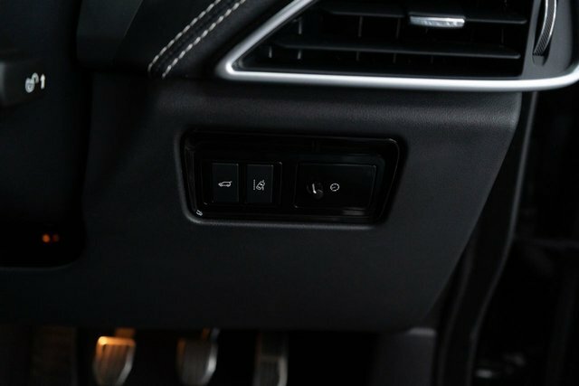 Jaguar F-Pace 3.0D V6 S Black #43