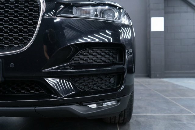 Jaguar F-Pace 3.0D V6 S Black #11