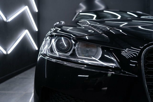 Jaguar F-Pace 3.0D V6 S Black #9