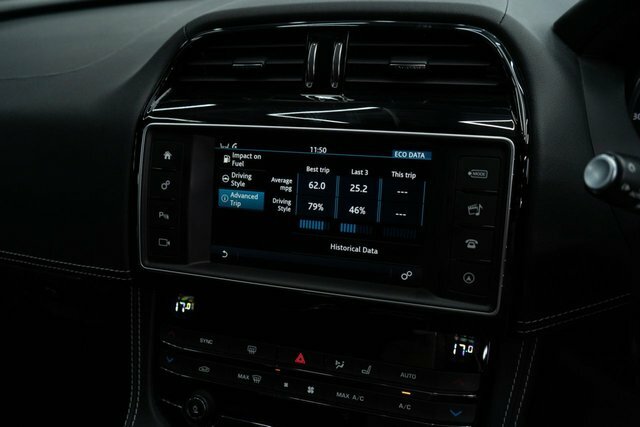 Jaguar F-Pace 3.0D V6 S Black #66