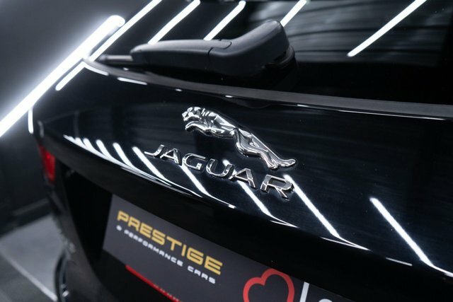 Jaguar F-Pace 3.0D V6 S Black #87