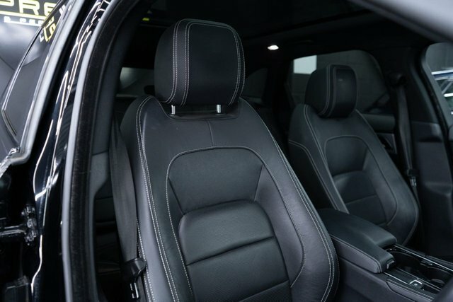 Jaguar F-Pace 3.0D V6 S Black #27