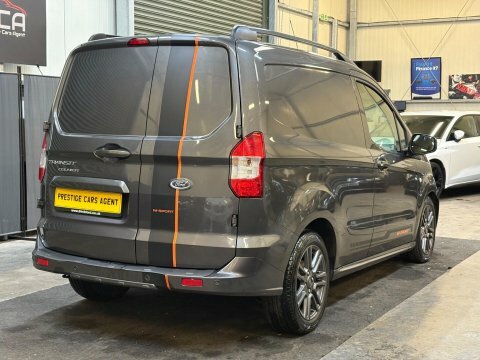 Ford Transit Courier 1.5 Tdci Sport  #6