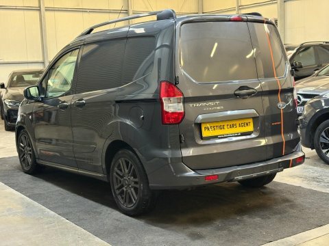 Ford Transit Courier 1.5 Tdci Sport  #4