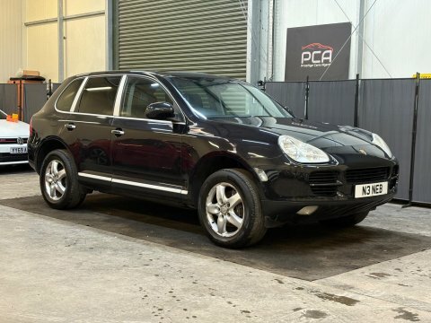 Porsche Cayenne 3.2 V6 Tiptronic 