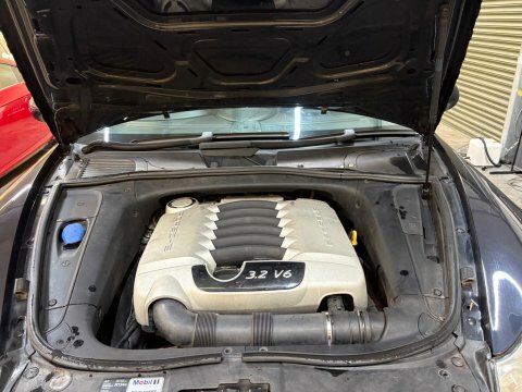 Porsche Cayenne Estate S 200656 Silver #40
