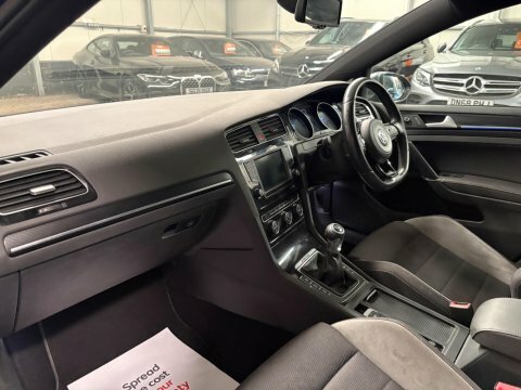 Volkswagen Golf Gtd Black #10