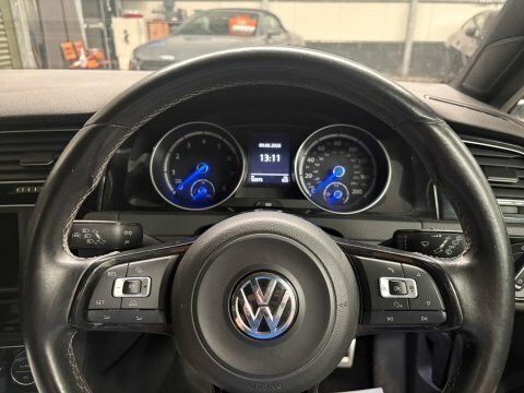 Volkswagen Golf Gtd Black #14