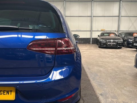 Volkswagen Golf Gtd Black #41