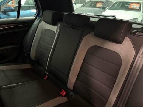 Volkswagen Golf Gtd Black #12