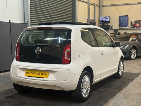 Volkswagen Up 1.0 High Up  #6